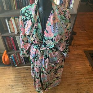 Victoria’s Secret vintage gold label barbiecore pink floral S belted robe